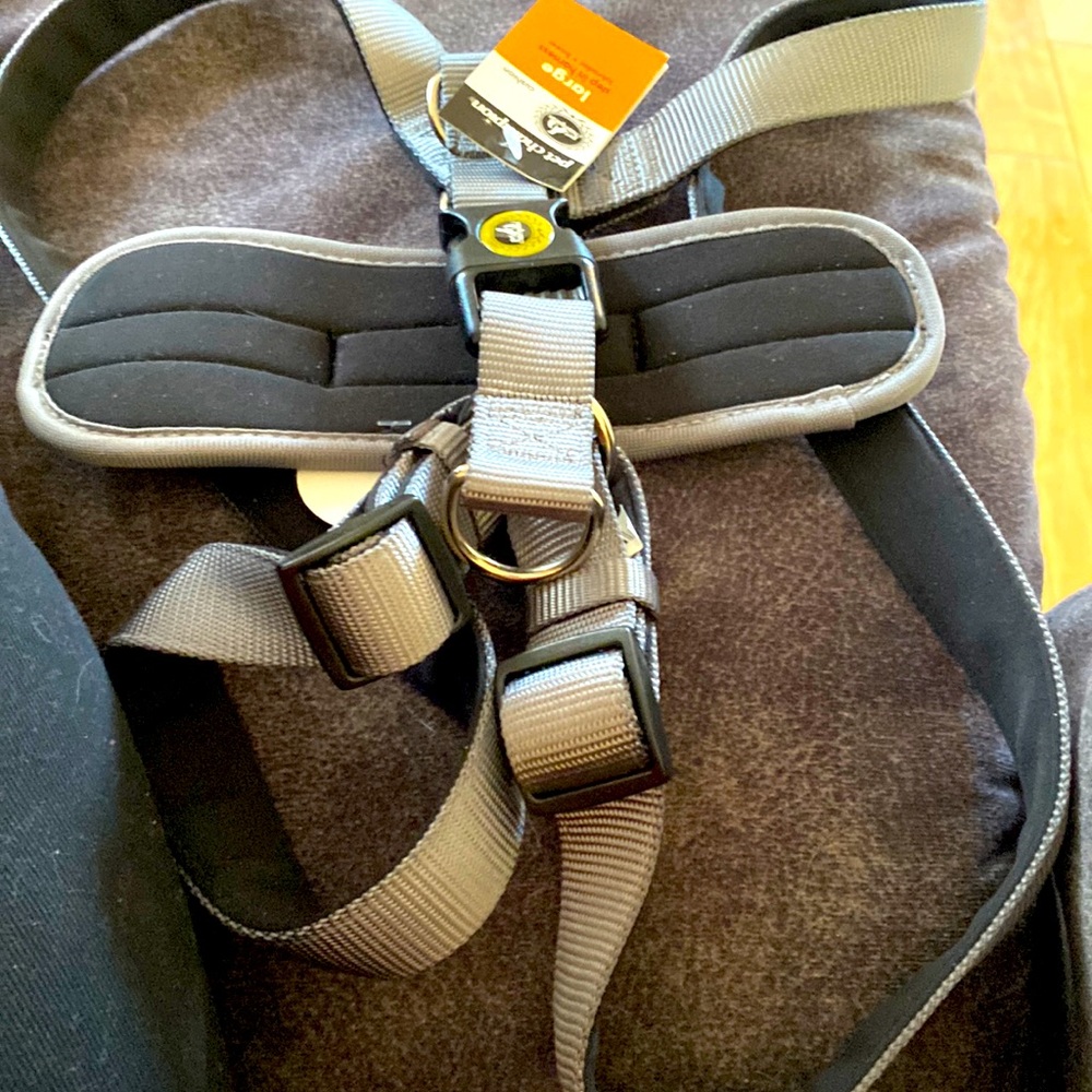 New pet champion cushion step in harness large 1” wide adjustable girth 22-36”